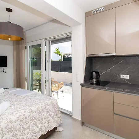 Daire Apartments Villa Ljubas *