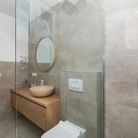 Apartments Villa Ljubas Daire