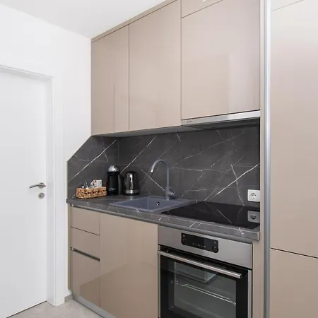 Apartments Villa Ljubas *
